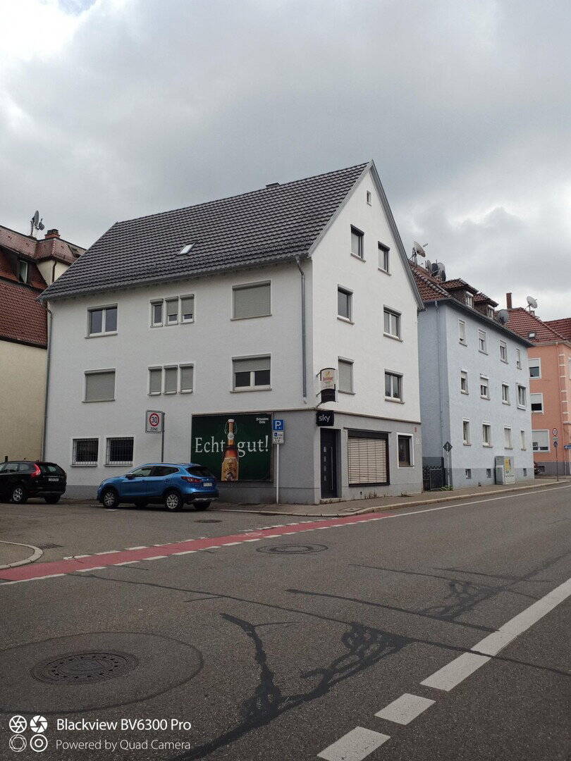 Mehrfamilienhaus, 4 Wohnungen, 1 GE-Einheit, Reutlingen, Weststadt, Preis VB