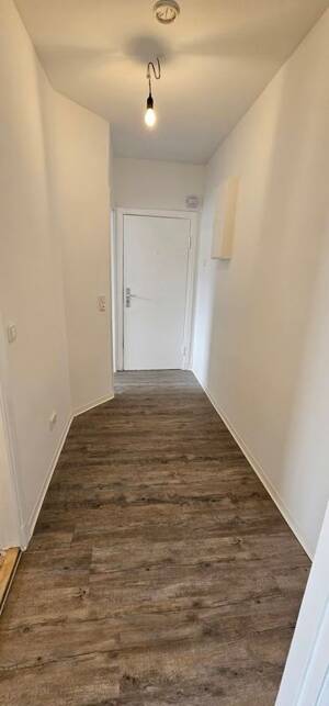 Wer will mich!? Ansprechende 2-Zimmer-Wohnung – 24143 Kiel – Vorschaubild 3
