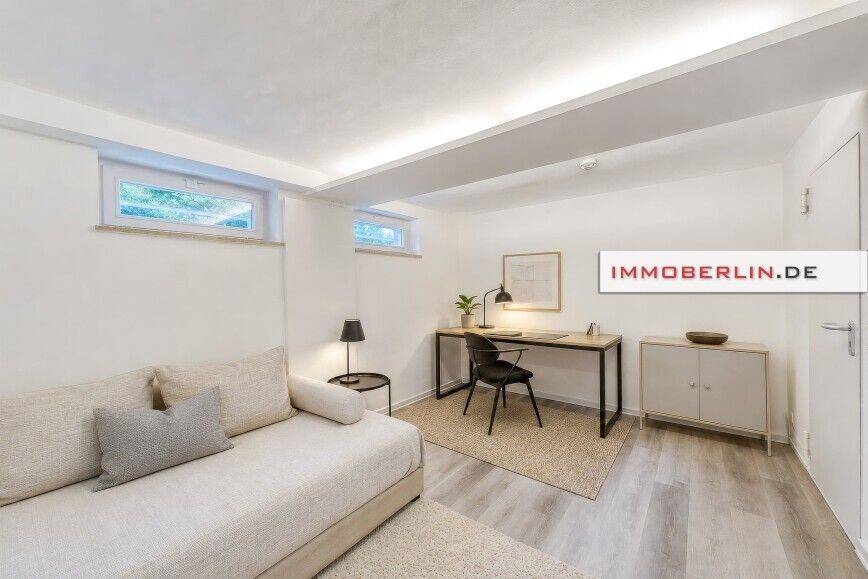 IMMOBERLIN.DE - Toplage! Komfortable Wohnung mit Sonnenbalkon beim Hubertussee – Berlin – Vorschaubild 3