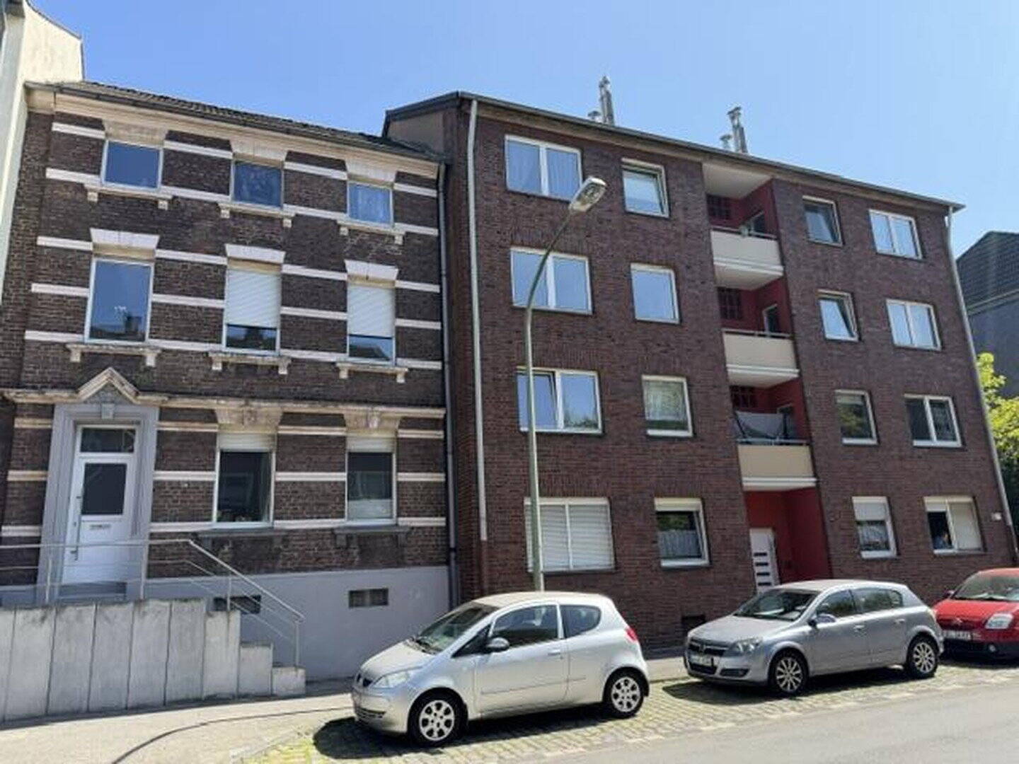 2 MFH in Duisburg-Neuenkamp