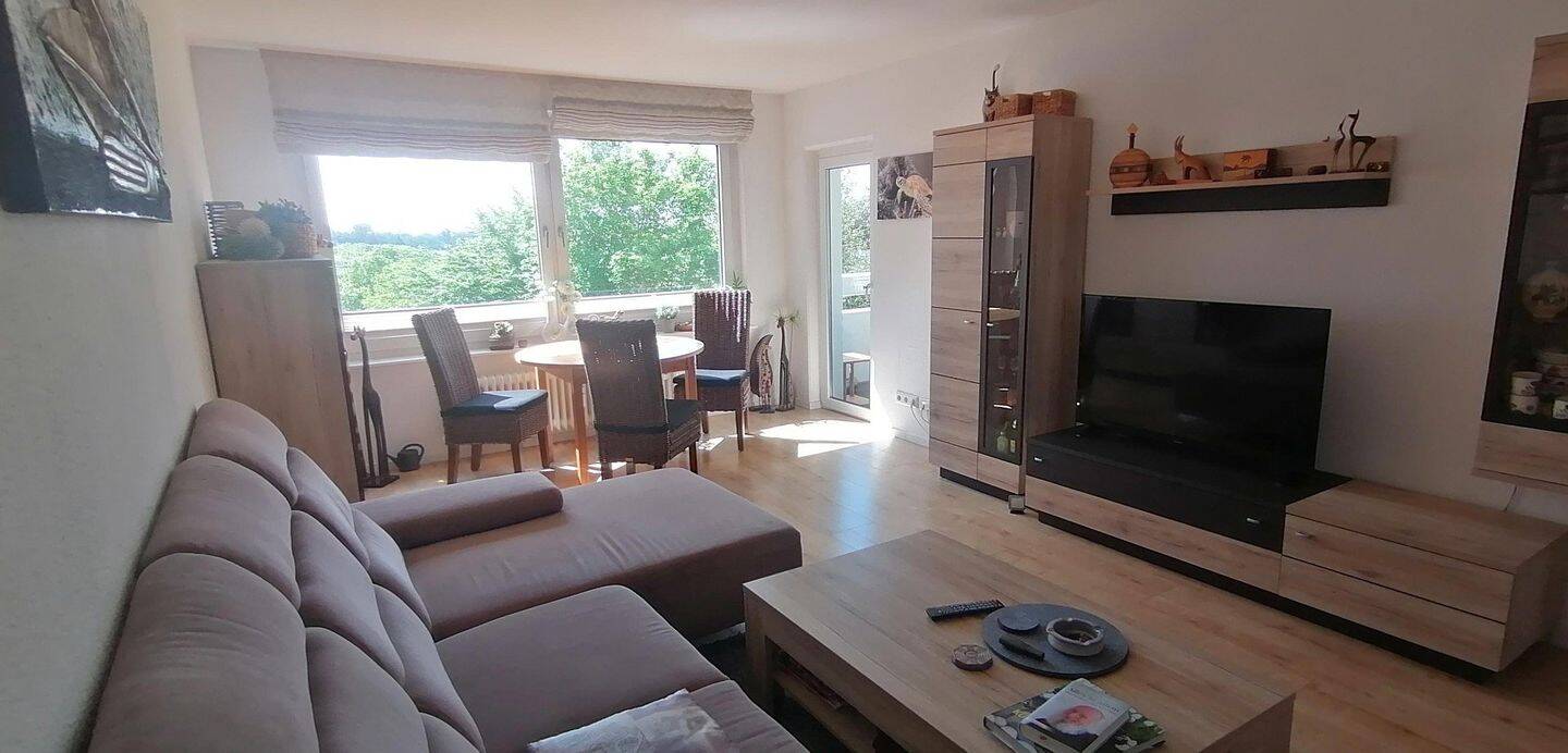 Von Privat: Schwarzer Berg! moderne 3-Zi-Whg, 2 Bäder, EBK, Loggia, Keller, Kfz-Stellplatz – Braunschweig – Vorschaubild 7