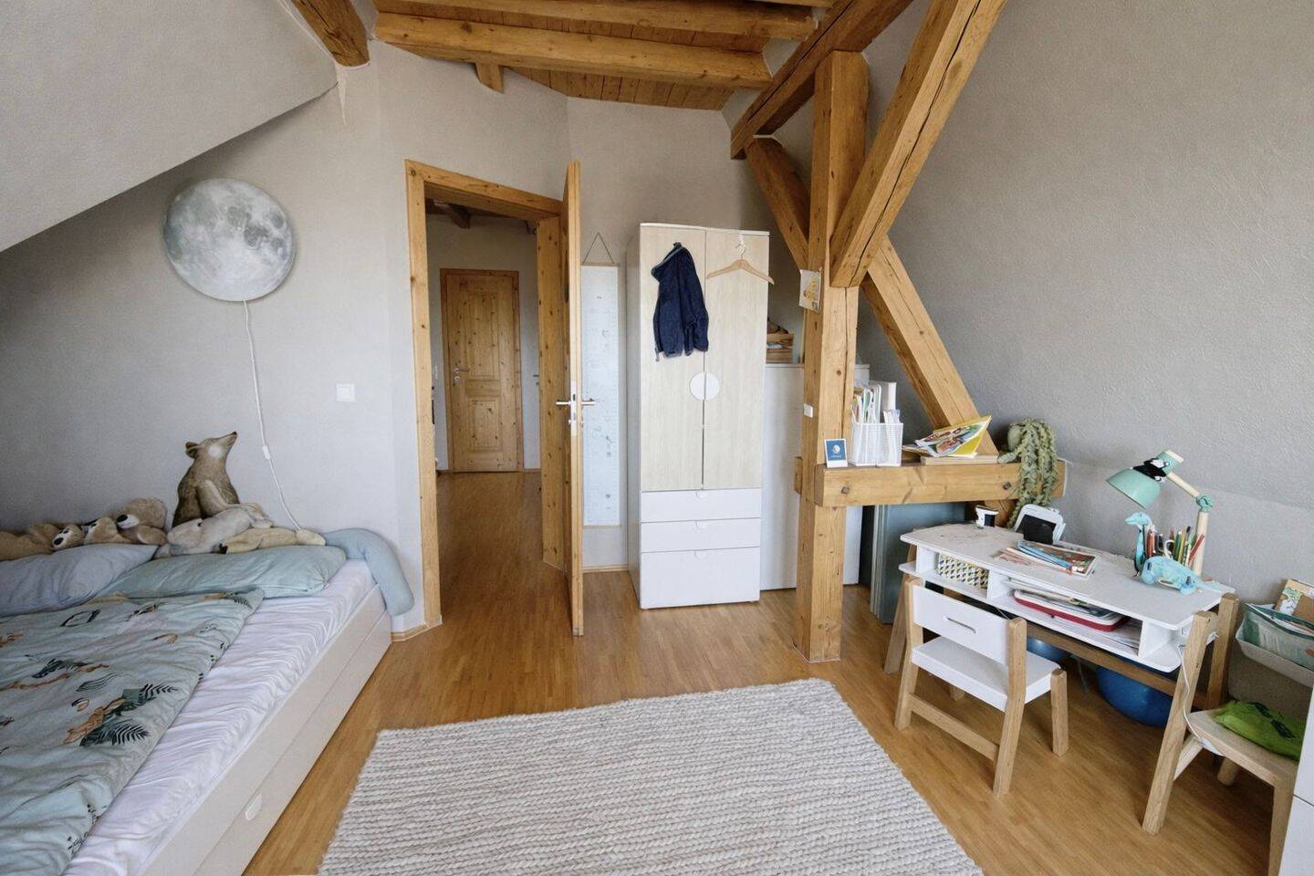 Zweifamilienhaus mit Weitblick in Jena – 210 m², flexibel nutzbar, provisionsfrei – Jena – Vorschaubild 6