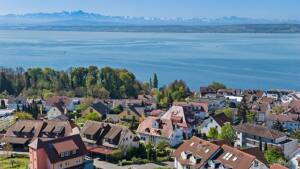 Alpenpanorama in Meersburg! Wunderschöne Erdgeschosswohnung mit Terrasse – 88709 Meersburg – Vorschaubild 1