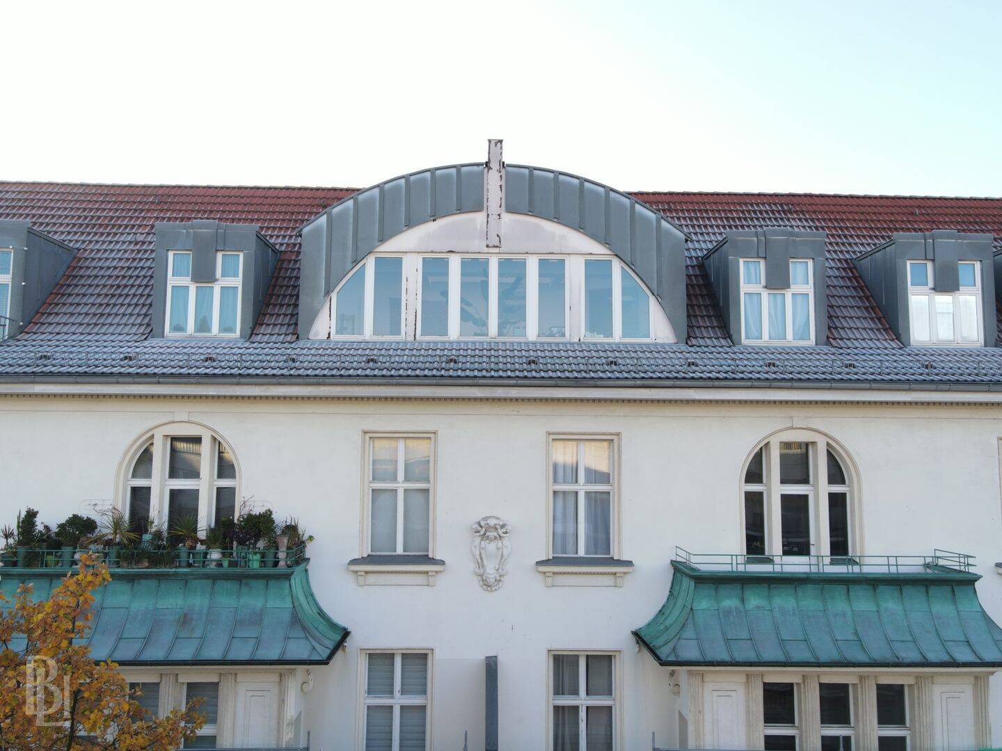 Substanz. Lage. Sicherheit. - Wertstabil investieren in begehrter Berliner Lage