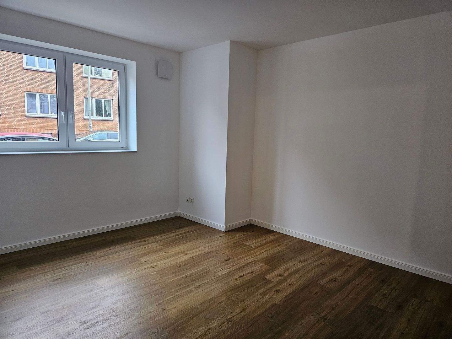 Großzügige 3 Zimmer Mietwohnung/Gehobene Ausstattung/In Bergedorfer City – Hamburg – Vorschaubild 3