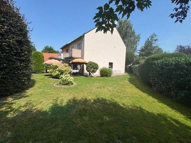 Reiheneckhaus mit schönem Garten und Potential – Nürnberg – Vorschaubild 6