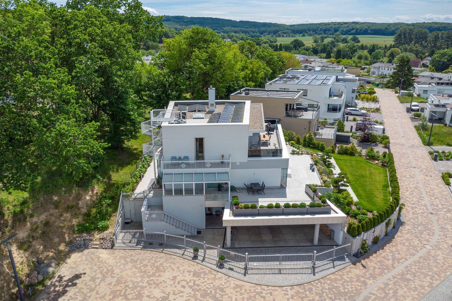 Exklusive Bauhausvilla in erhöhter Hanglage von Binz – Binz – Vorschaubild 4