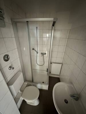 helle und gut geschnittene 2-Zimmer-Wohnung in Essen-Rüttenscheid – 45128 Essen – Vorschaubild 2