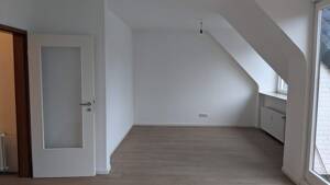 Provisionsfrei von privat: Lichtdurchflutete 3,5-Zimmer-Wohnung mit Westbalkon in ruhiger Lage in HH-Poppenbüttel – 22399 Hamburg – Vorschaubild 5