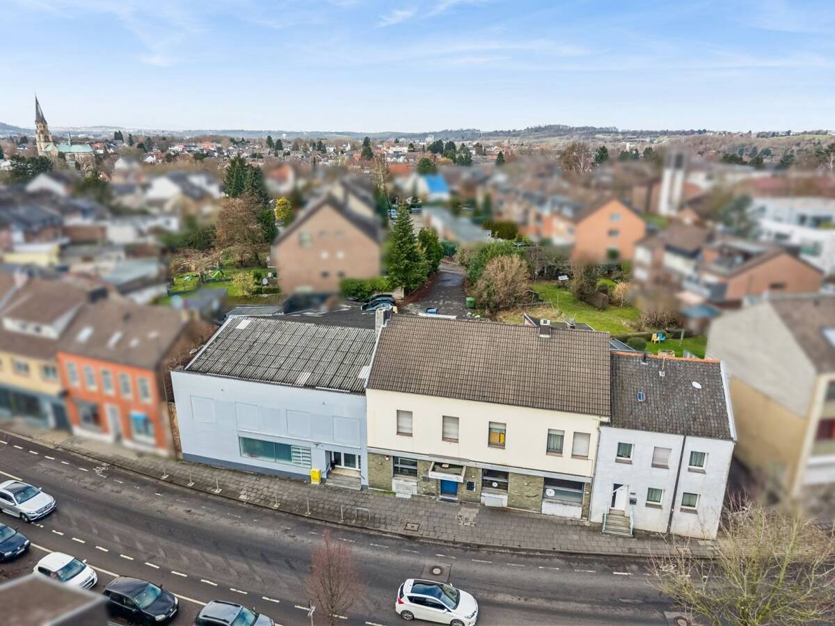 Aachen-Eilendorf - Lukratives Immobilienprojekt mit Bestand und Entwicklungspotenzial – 52080 Aachen – Bild 1 von 9