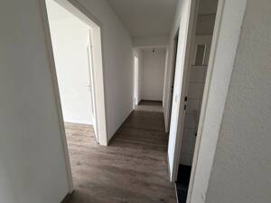 Attraktiv! 3-Zimmer-Wohnung mit Einbauküche in guter Wohnlage – 34123 Kassel – Vorschaubild 9