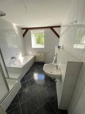 Wohnen über der Stadt sonnige 3-R-Wohnung mit Dachterrasse ca.90 m² zu vermieten – 39106 Magdeburg – Vorschaubild 3