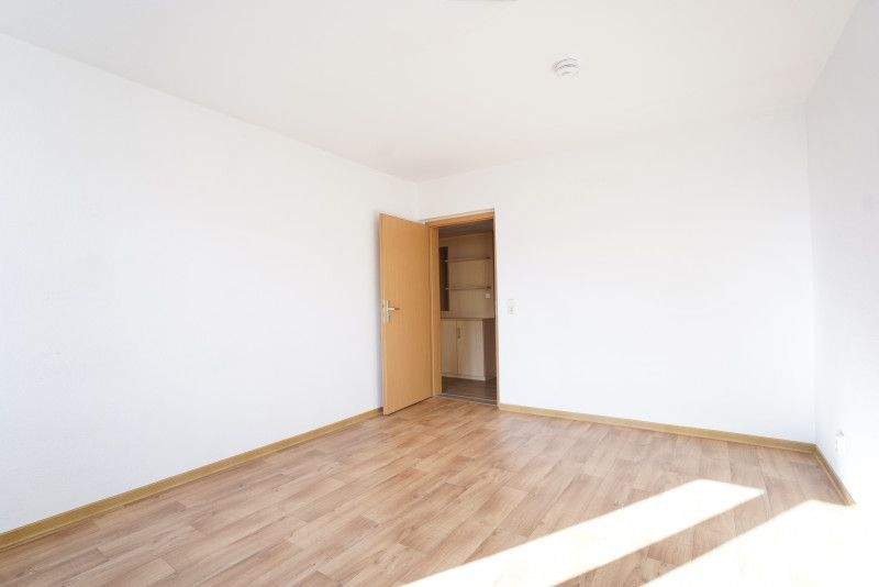 Balkon / Zentrale Lage / Ruhiger Innenhof – Chemnitz – Vorschaubild 8