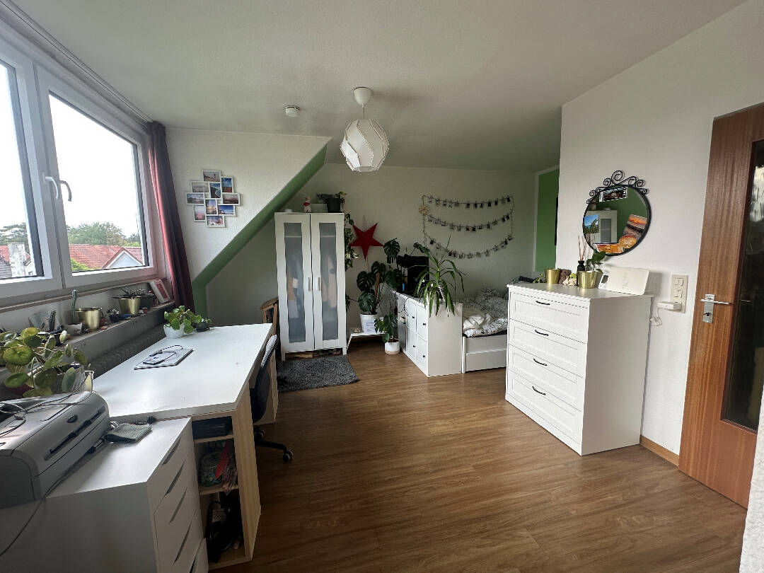 1-Zimmer-Dachgeschosswohnung in Uninähe von Oldenburg