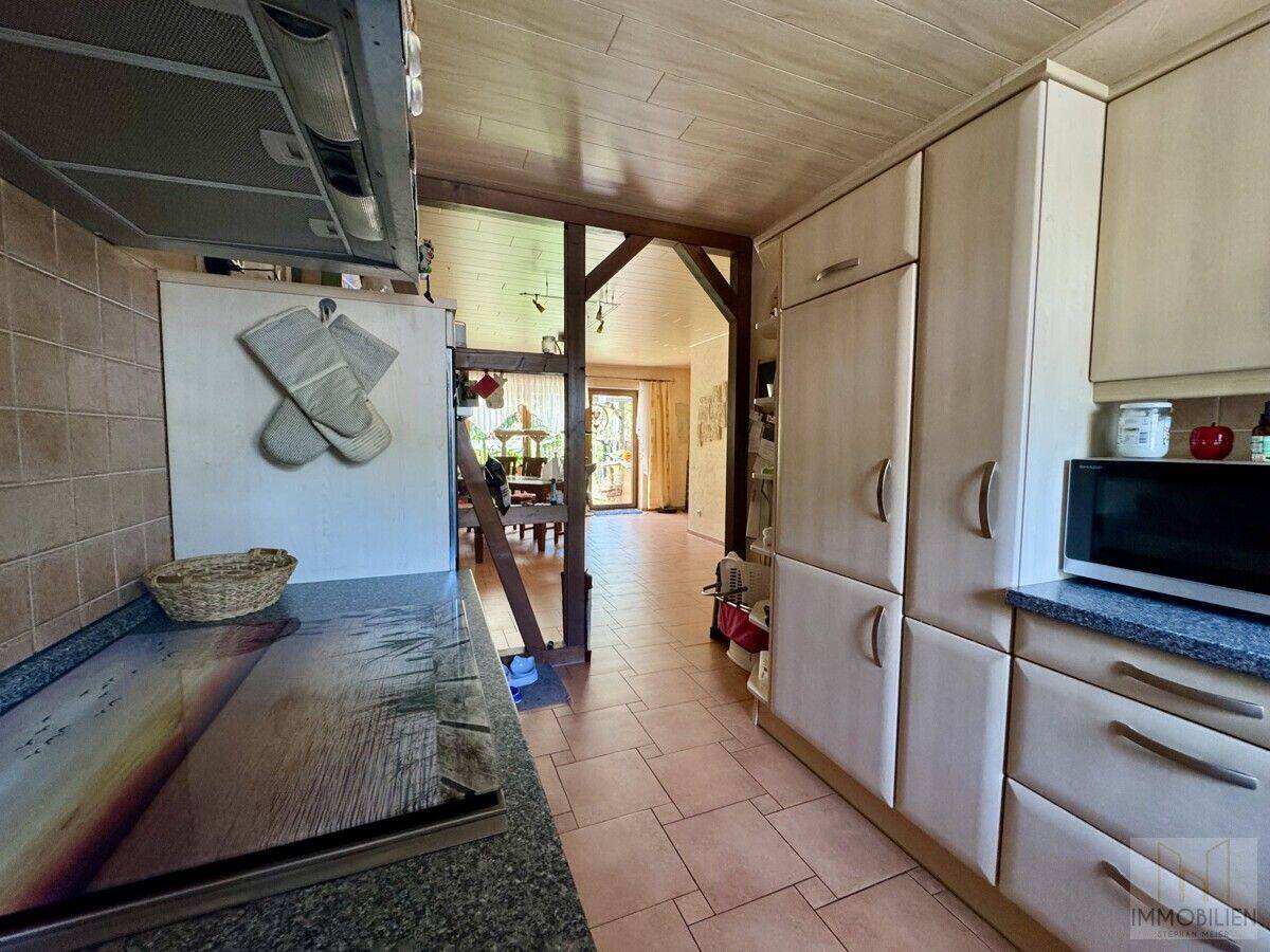 Mehr als ein Reihenhaus - großzügiges Wohnen mit Smart Home, Klimatisierung und Outdoor-Küche – Remda-Teichel – Vorschaubild 3