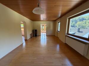 gepflegtes 1-2 Familienhaus in naturnaher Stadtrandlage mit über 2000 m² Grundstück – 54294 Trier – Vorschaubild 9