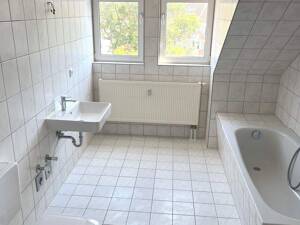 NEU! *1 Kaltmiete frei * 3-Raum Maisonette-Wohnung mit großzügigem Atelier – Stauffenbergallee 23, 99085 Erfurt – Vorschaubild 9