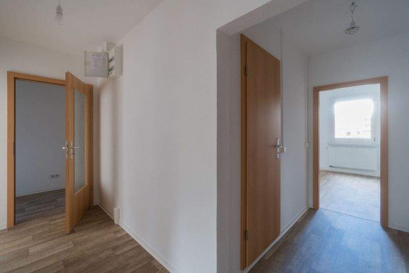 3-Raum-Wohnung mit Balkon auf dem südlichen Sonnenberg – Chemnitz – Vorschaubild 6