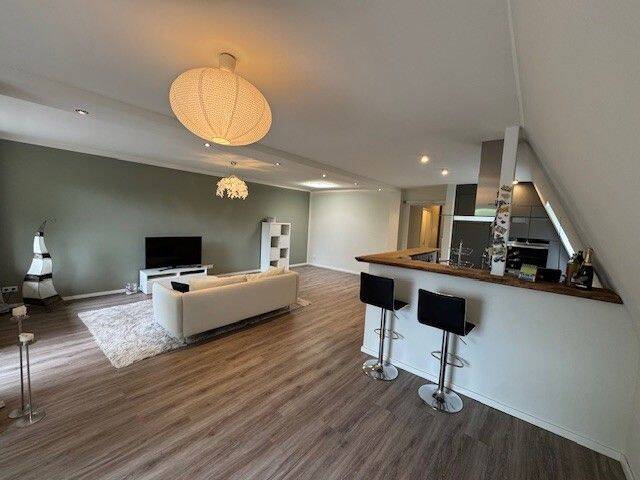 frei lieferbare 2,5 Zimmer-Eigentumwohnung mit Balkon und Tiefgaragenstellplatz in Poppenbüttel – Hamburg – Vorschaubild 4