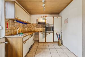 DORTMUND-LÜTGENDORTMUND: Zweifamilienhaus mit viel Potential und Ausbaureserve! – 44388 Dortmund – Vorschaubild 4