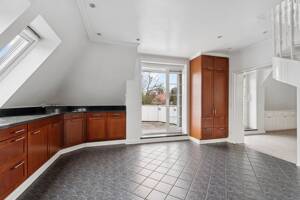 Wohnen über den Dächern von Hamburg-Blankenese - Exklusive Maisonette mit Süd-Dachterrasse – 22587 Hamburg – Vorschaubild 4