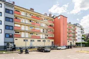 Kapitalanlage oder Eigennutzung - 1-Zimmer-Wohnung mit Balkon und Garage in Köln-Porz.