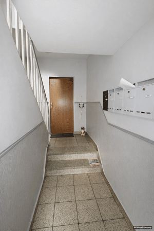 Modernisierte 2-Zi Etagenwohnung in zentraler Lage von Essen - Ideal für Kapitalanleger! – 45143 Essen – Vorschaubild 2