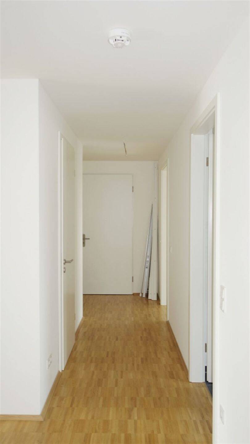 3 Zimmer / Fernblick auf den Abteiberg / Einbauküche, Loggia, Gladbach zentrale Lage – Mönchengladbach – Vorschaubild 9