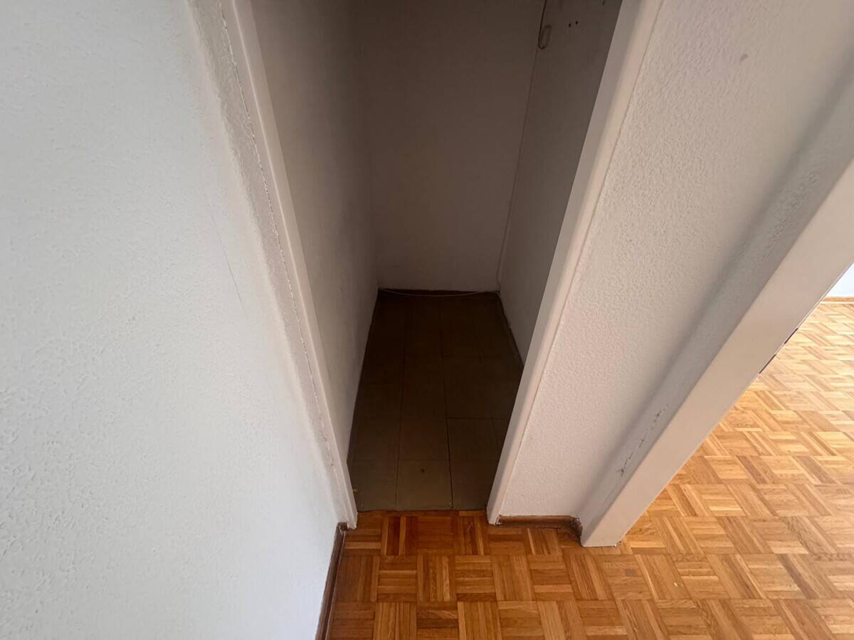 Eislebener Str: LEERE 4-Zi-Whg, 92 m² - 2 Bäder - VHS 5.OG + SÜD-Loggia ab 01.01.2027 - IST Zustand – Berlin – Vorschaubild 7