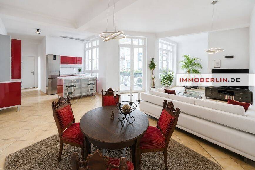IMMOBERLIN.DE - Exquisite Altbauwohnung mit Balkon, Loftambiente & Lift an der Spree – Berlin – Vorschaubild 2