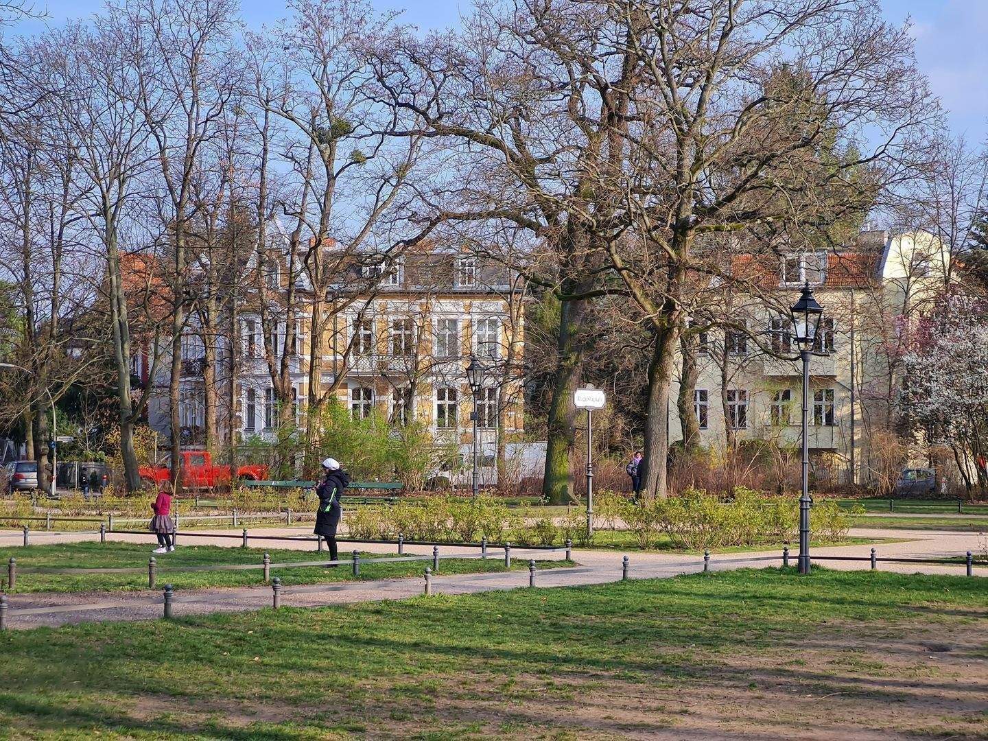 NEUBAU-Wohnung in einer Villa in Lichterfelde West*West-Loggia*Lift*Top Ausstattung – Berlin – Vorschaubild 6