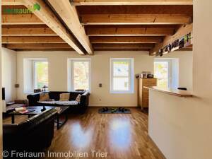 Individuell und hochwertig! Zweiparteien Energieeffizienzhaus in besonderer Lage, mit solide vermieteter Einliegerwohnung.. – 54294 Trier – Vorschaubild 5