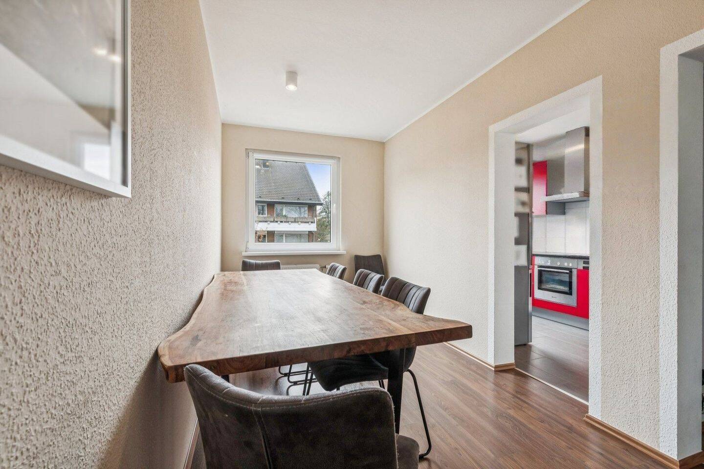 Platz für Familie, Gäste oder Homeoffice – 4-Zimmer-Eigentumswohnung in Oberkassel – Bonn – Vorschaubild 2