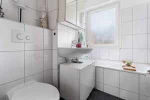 Helle 2-Zimmerwohnung mit Balkon in der Neustadt - 1050€ Warmiete – 28201 Bremen – Vorschaubild 4