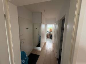 Top-Lage nahe der Uniklinik: Frisch renovierte 2-Zimmer-Wohnung mit Balkon & Garage – 23562 Lübeck – Vorschaubild 5