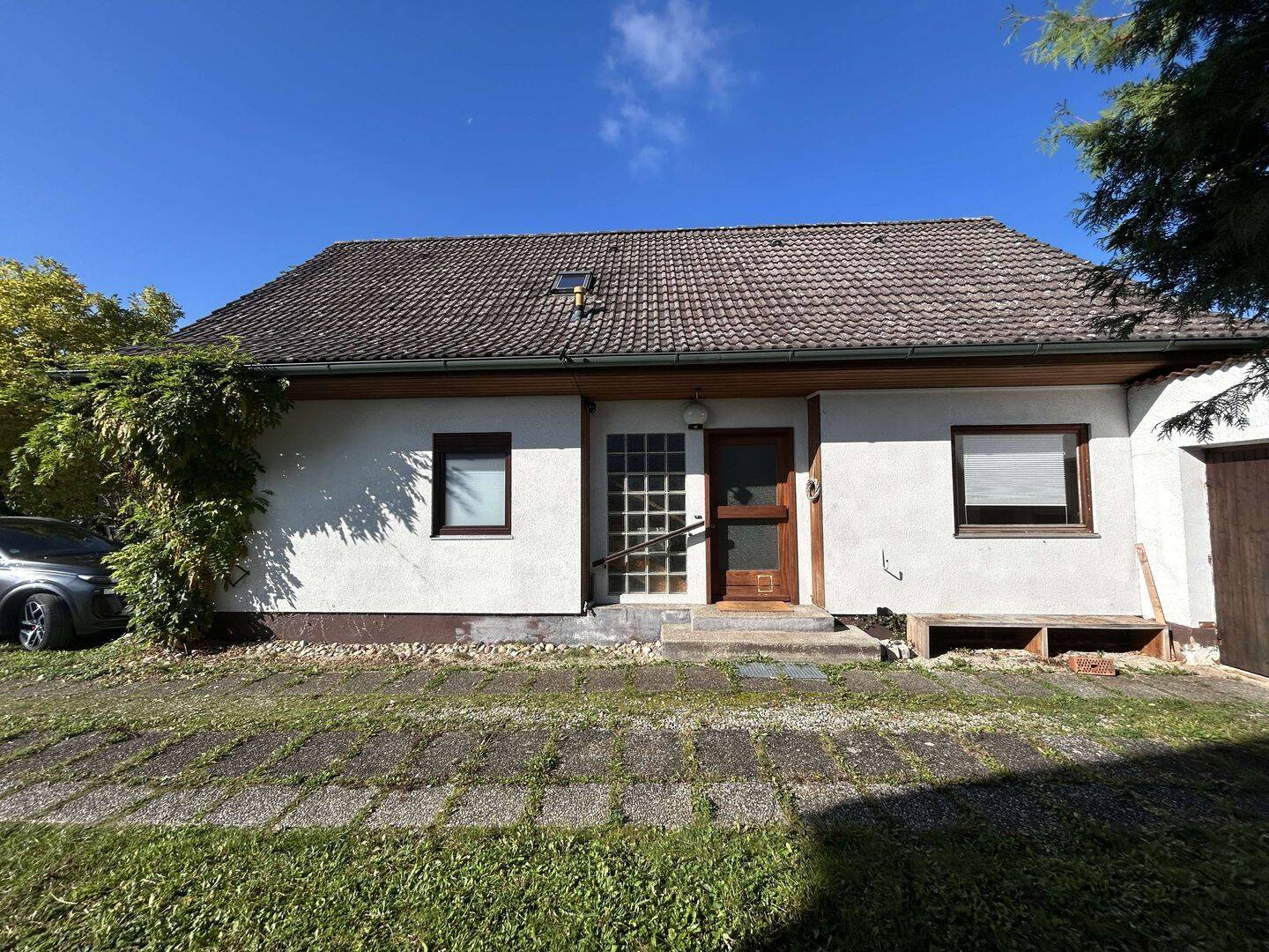 Leben, Arbeiten und Entspannen - EFH mit großem Garten in Pietenfeld – Adelschlag – Bild 1 von 4