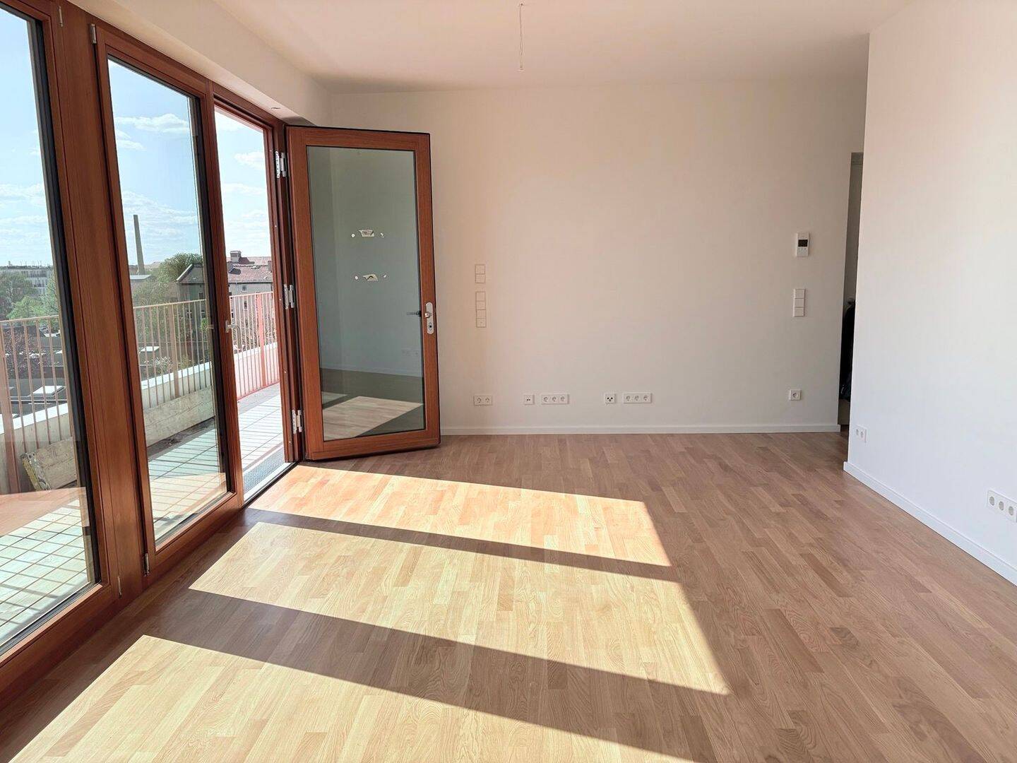 Exklusive Dachgeschosswohnung mit Penthousecharakter in Berlin-Weißensee... – Berlin – Vorschaubild 2