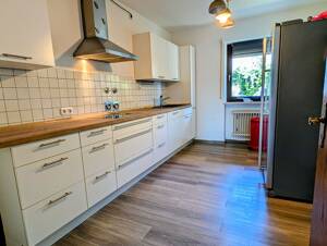 Sonnige 5-Zimmer-Wohnung mit traumhaftem Fernblick – 90513 Zirndorf – Vorschaubild 5