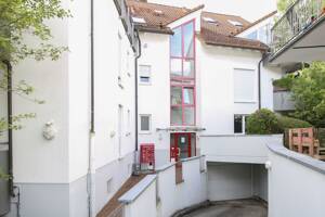 Charmante 2-Zimmer-Wohnung mit Loggia und Tiefgaragenstellplatz – 61381 Friedrichsdorf – Vorschaubild 8
