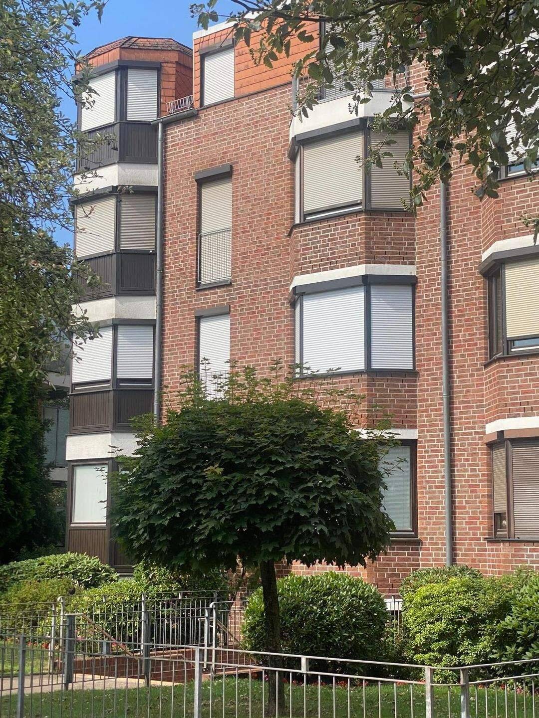Exklusives Penthouse über zwei Ebenen – 125 m² Wohnkomfort mit Aufzug, Balkon & Stellplatz