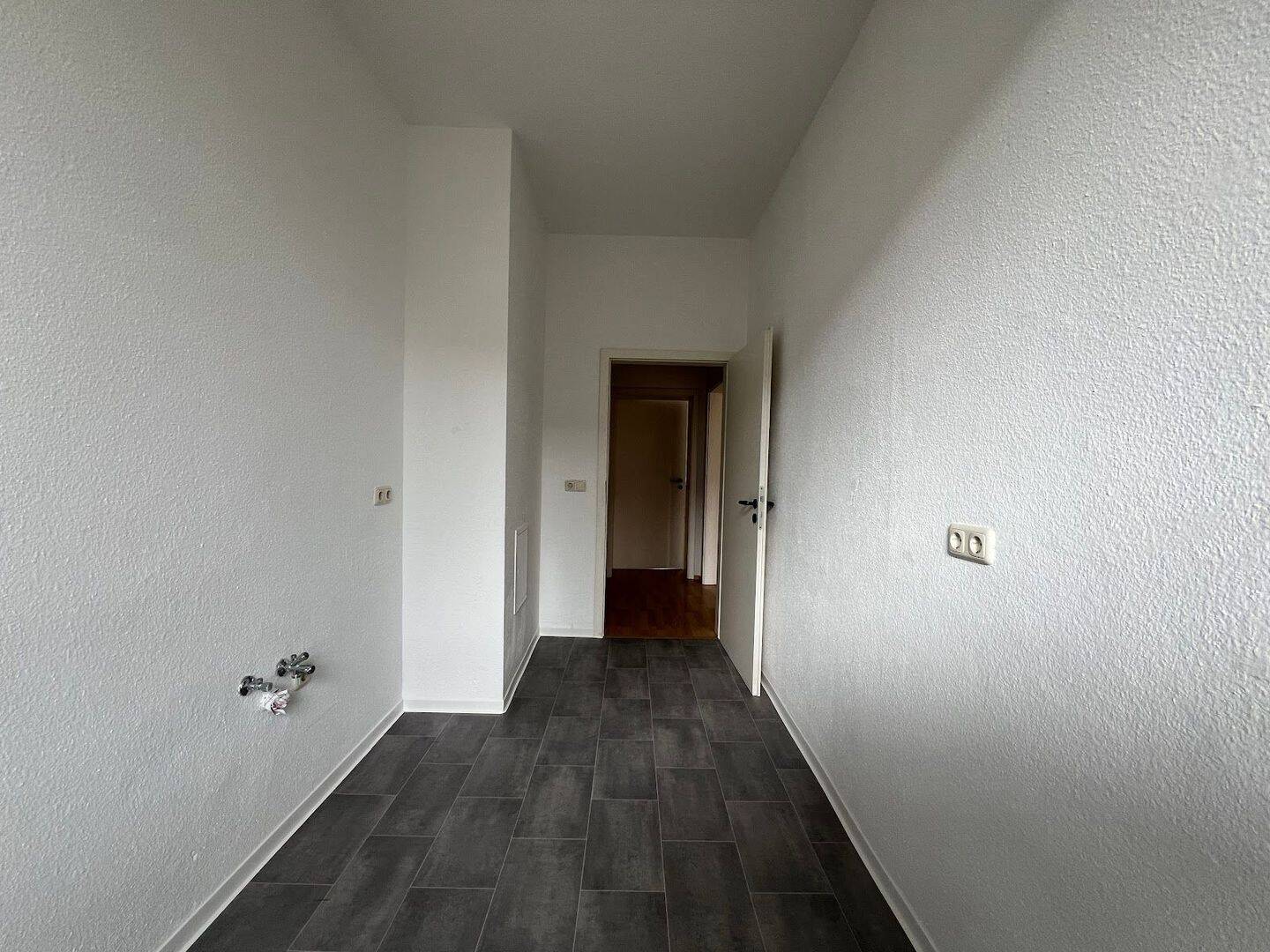 4-Zimmer-Wohnung im 1. OG sucht Sie – Chemnitz – Vorschaubild 8