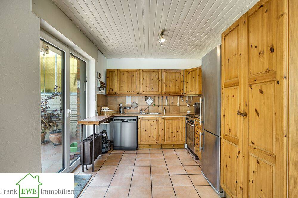 Objekt-Nr. 469, 40599 Düsseldorf Neuer Preis ! Top Doppelhaushälfte 207m² Wohnfläche – Düsseldorf – Vorschaubild 2