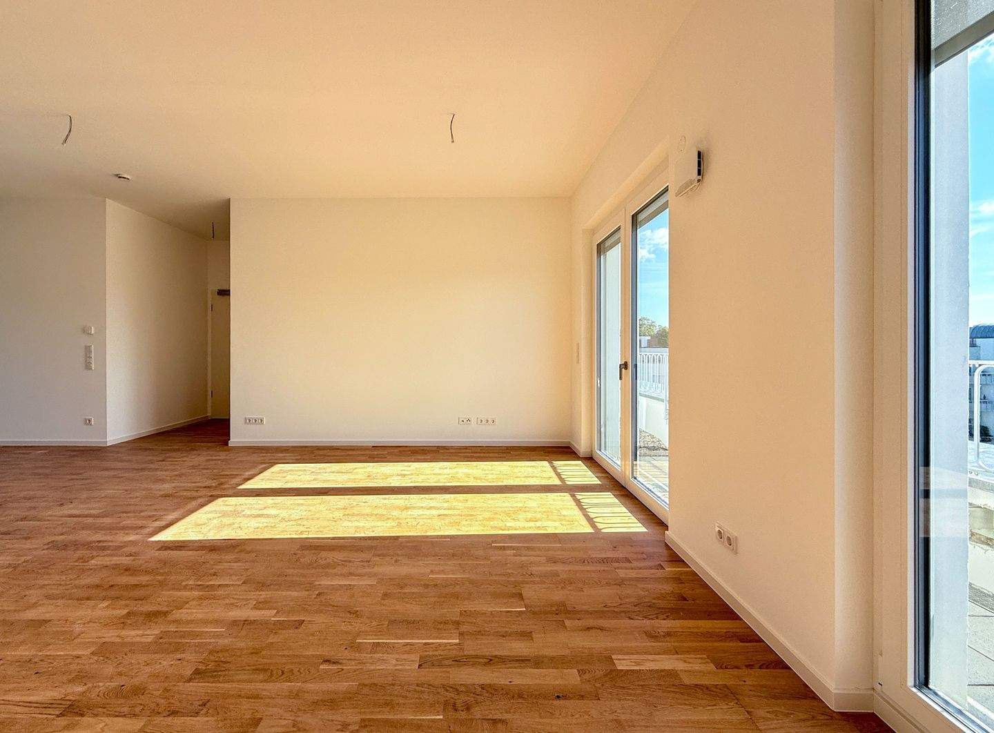Große Dachgeschosswohnung nah Schloß Charlottenburg - 3 Zimmer am Mierendorffplatz – Berlin – Vorschaubild 5