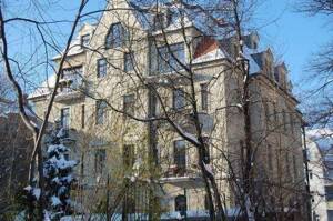 4-Zi-Whg. mit 2 Balkone, sanierter Jungendstilaltbau – 1069 Dresden – Vorschaubild 2