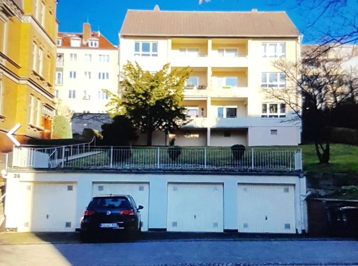 Helle und gepflegte 3 - Zimmer-Wohnung mit Balkon im beliebten Vorderen Westen in Kassel – 34119 Kassel – Bild 1 von 8