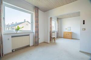 Charmante Doppelhaushälfte mit Garten, Balkon und viel Potenzial! – 33659 Bielefeld – Vorschaubild 9