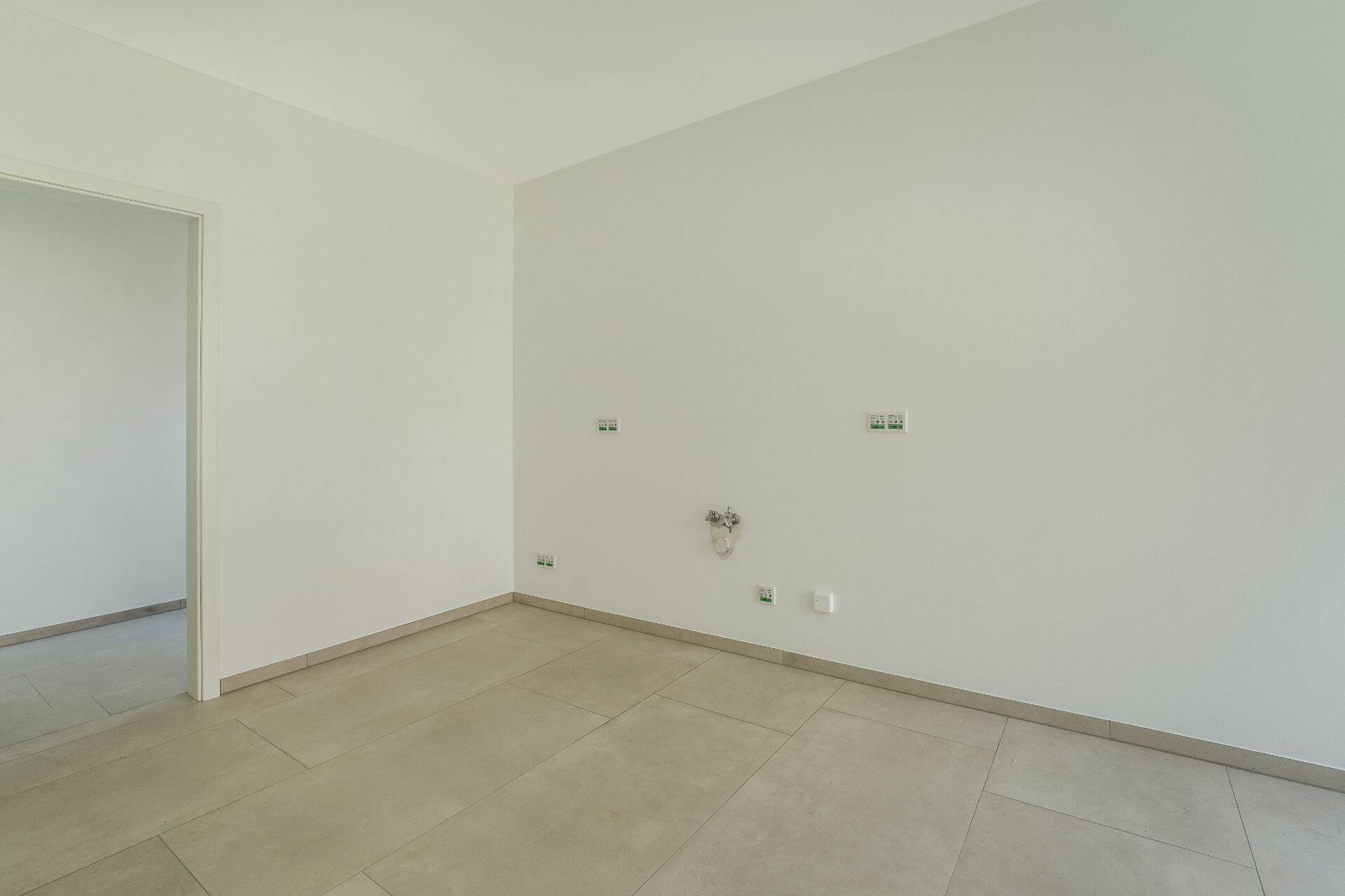 Exklusives 4-Zimmer-Einfamilienhaus mit modernem KFW 40 Standard in ruhiger Kölner Wohngegend – Köln – Vorschaubild 5