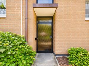 Attraktive 2-Zimmer-Wohnung mit Süd-/Westbalkon & Tiefgaragenstellplatz in Hamburg-Lokstedt – 22453 Hamburg – Vorschaubild 2