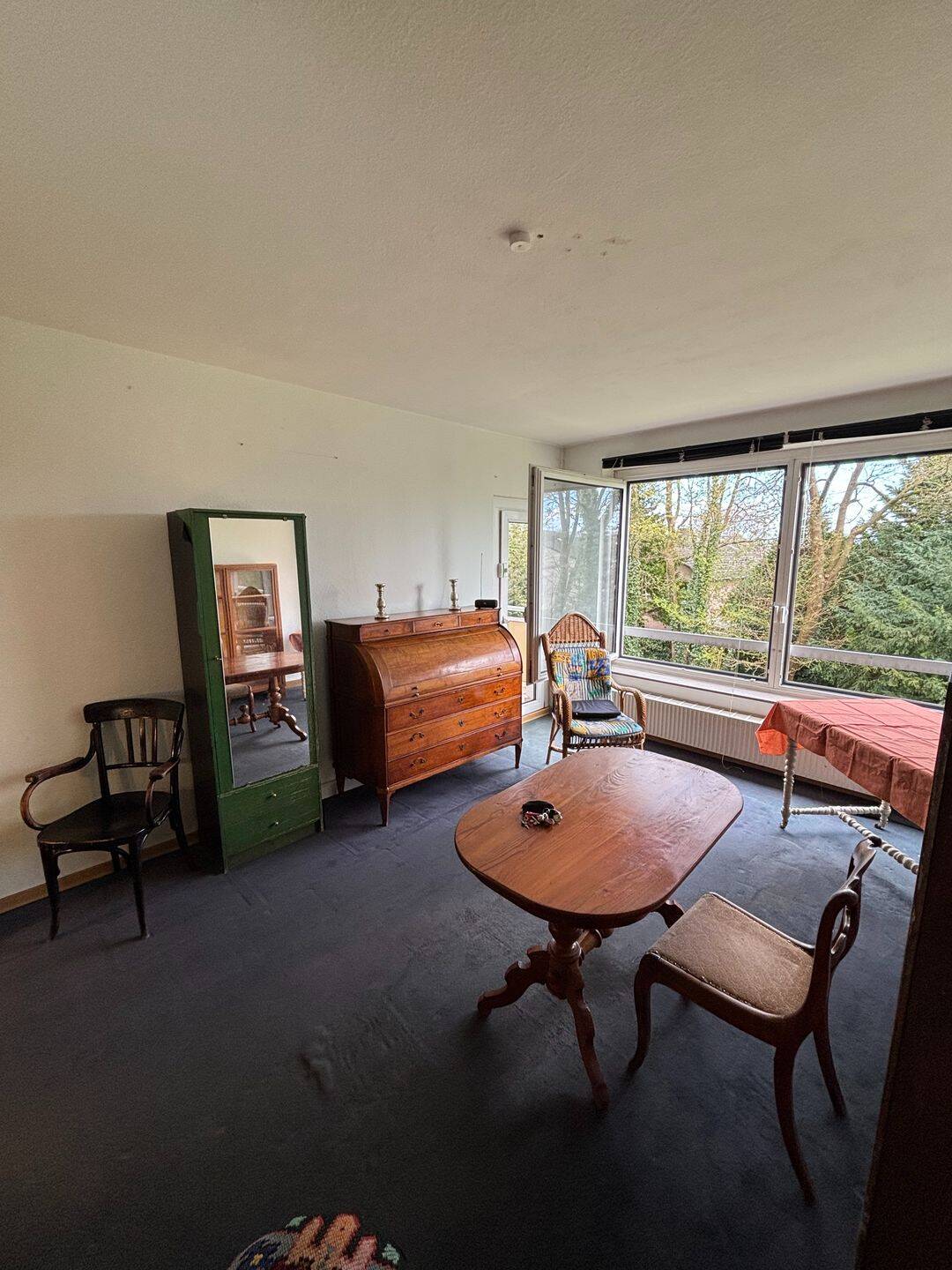 Renovierungsbedürftige 2-Zimmerwohnung in Aachen mit tollem Blick ins Grüne! – Aachen – Vorschaubild 4
