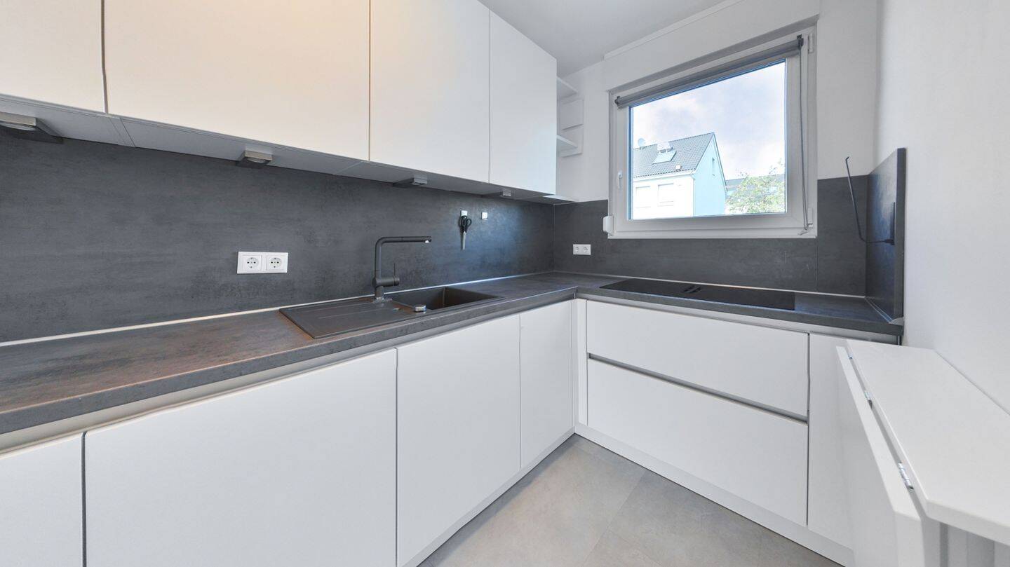 Drei Etagen zum Wohlfühlen - modernes Reihenhaus mit Garten – Köln – Vorschaubild 8